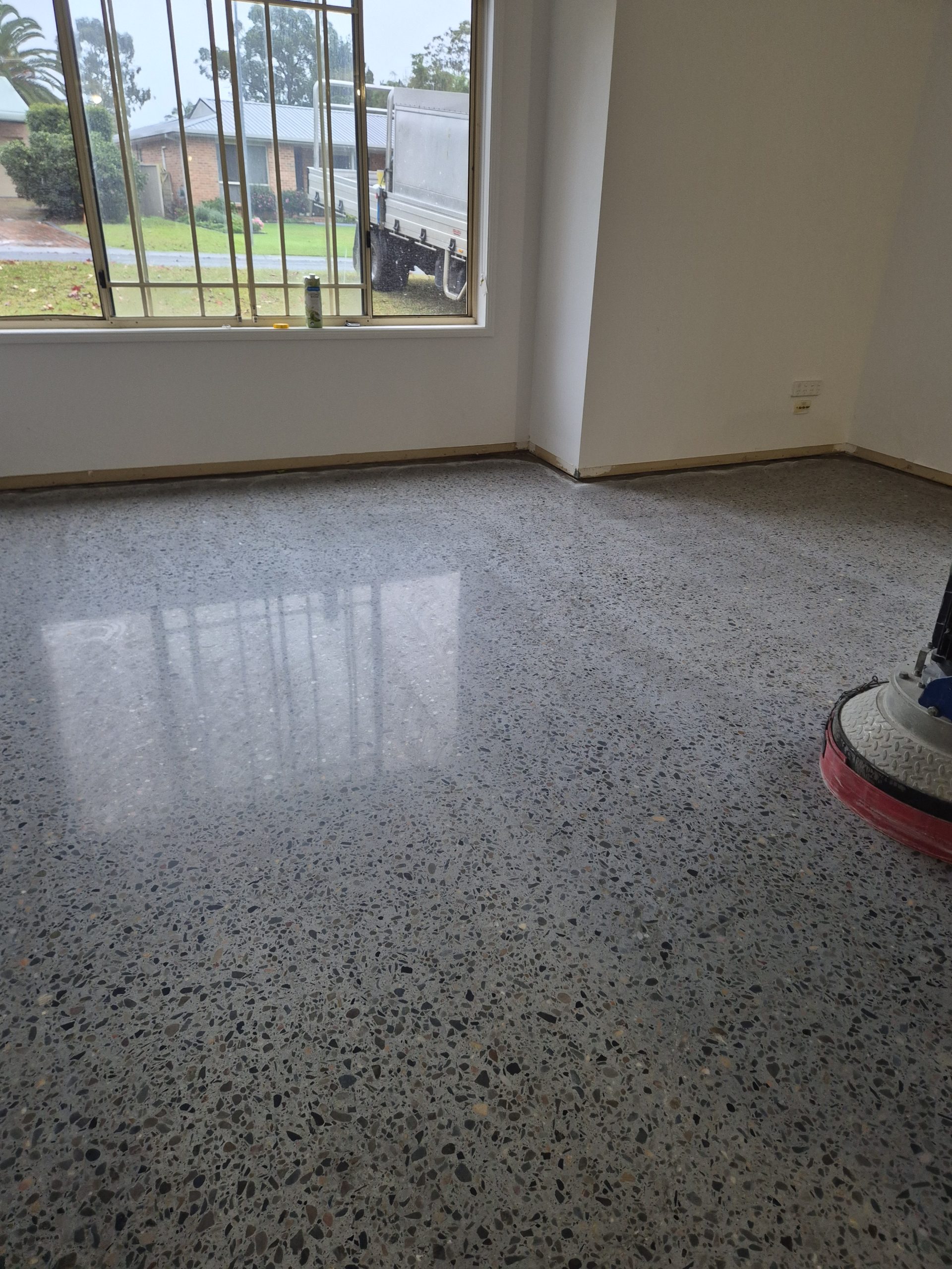 800 grit polished concrete bomaderry