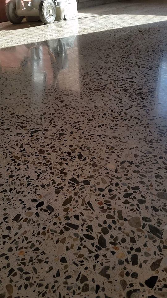 Matte satin 400 grit mechanically polished concrete indoor floor for a coastal residential property in Culburra Beach.