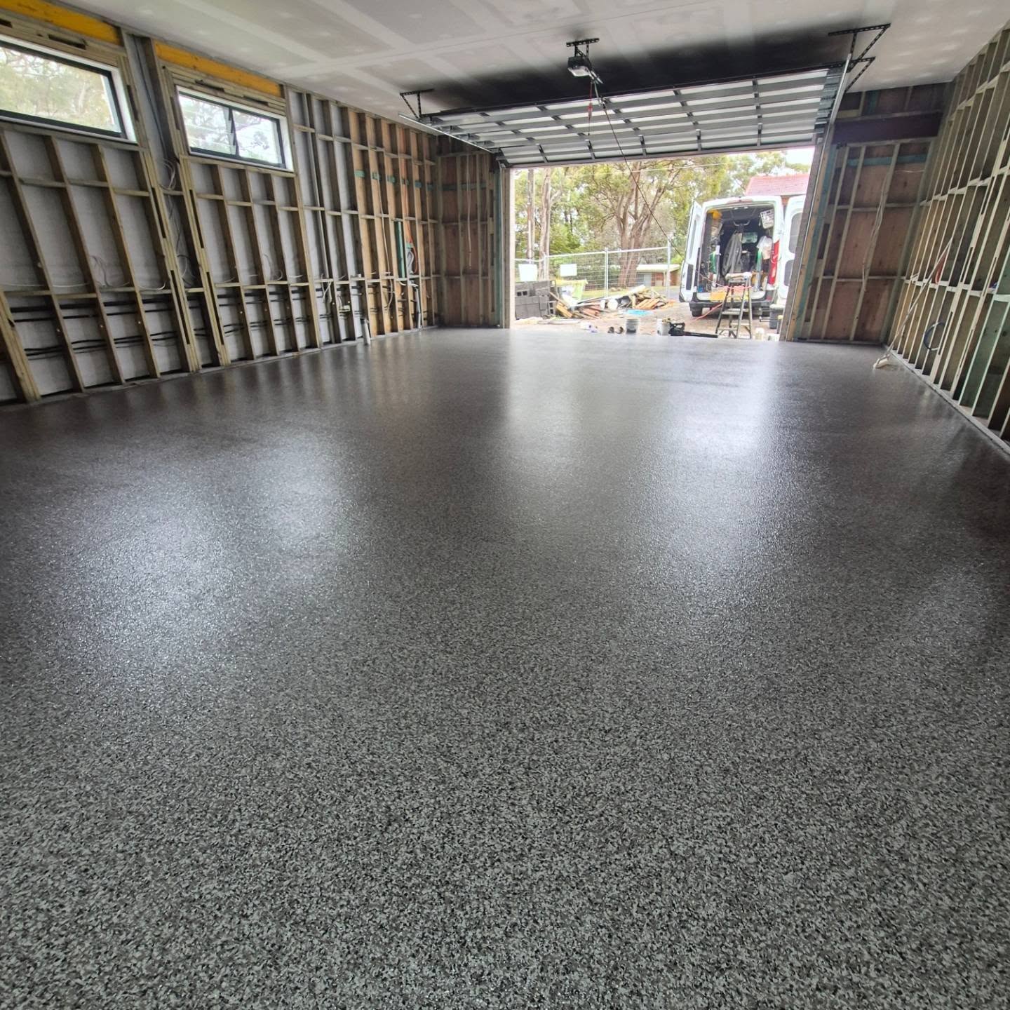 Another garage sorted in Sanctuary Point. This one is a heavy-duty Gunmetal Epoxy Flake finish.…